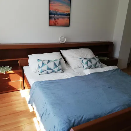 Πανσιόν Golf-pension Plautz