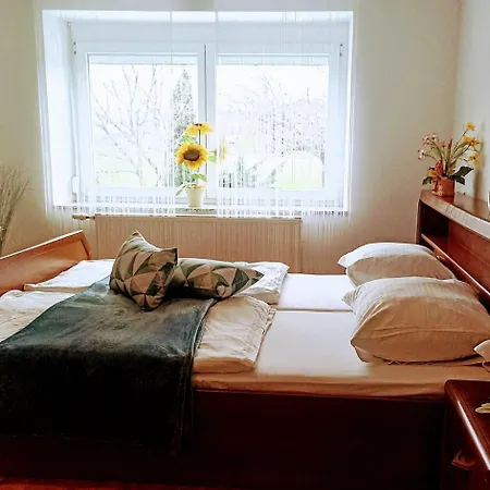Golf-pension Plautz 3* Grabelsdorf