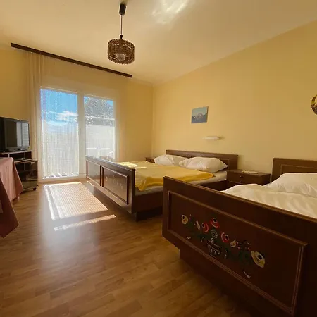 Πανσιόν Golf-pension Plautz